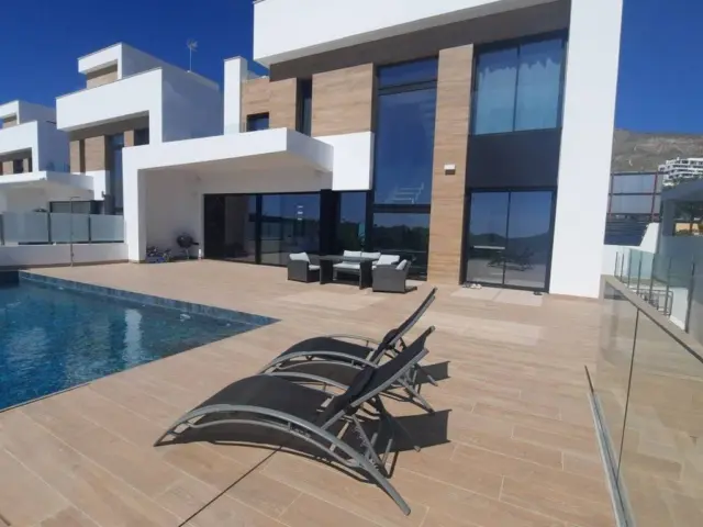 Chalet in Finestrat