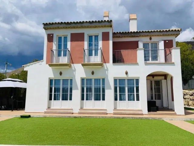 Chalet in Finestrat