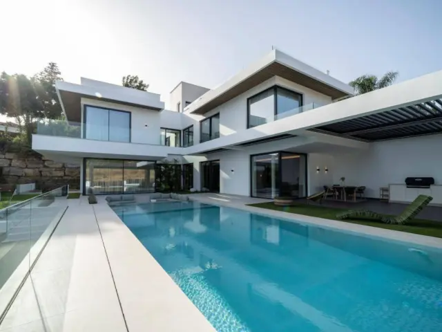 Villa in Estepona