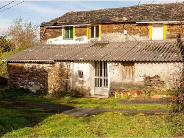 Rustic house in Ortigueira
