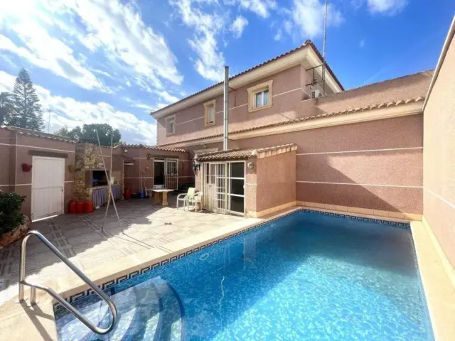 Chalet in Formentera del Segura photo 5
