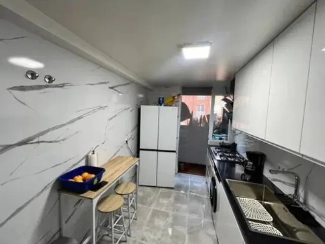 Piso en calle Reus photo 25