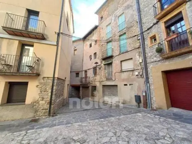 Terraced house in La Pobla de Lillet photo 4