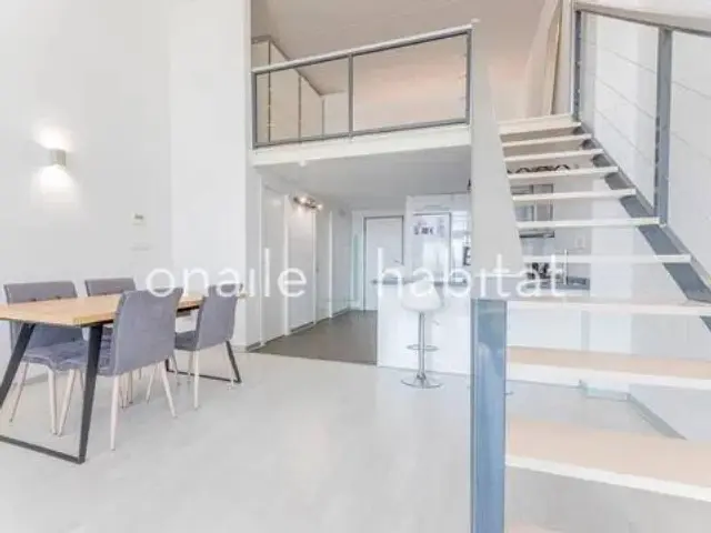Flat on Calle Lugar Pr N Sector Vara de Quart