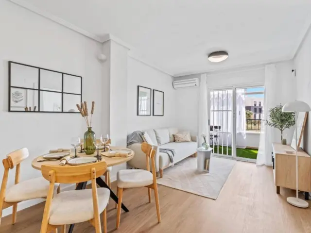 Apartment on Navelate Street