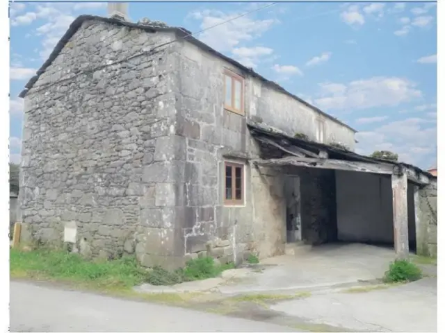 Rustic house in A Capela