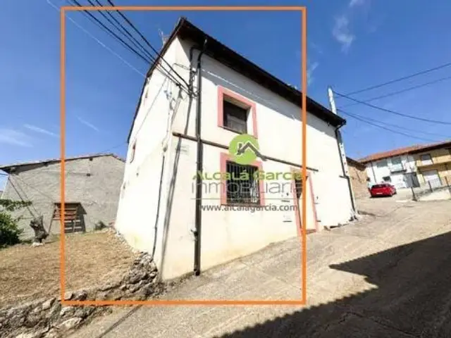 Casa en Fuentearmegil