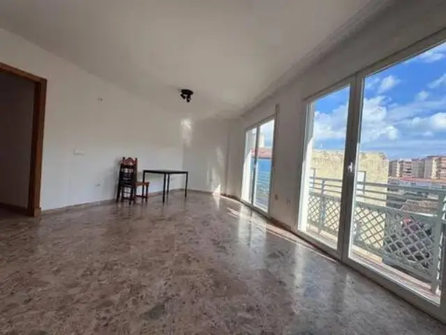 Apartment on Avenida de Mijas
