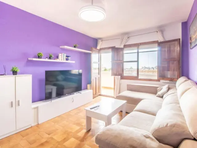 Apartment on Carrer de la Isla Conejera-la Règia