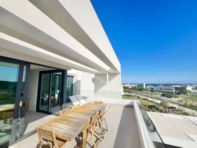 Apartment on Calle Parque Central, 5