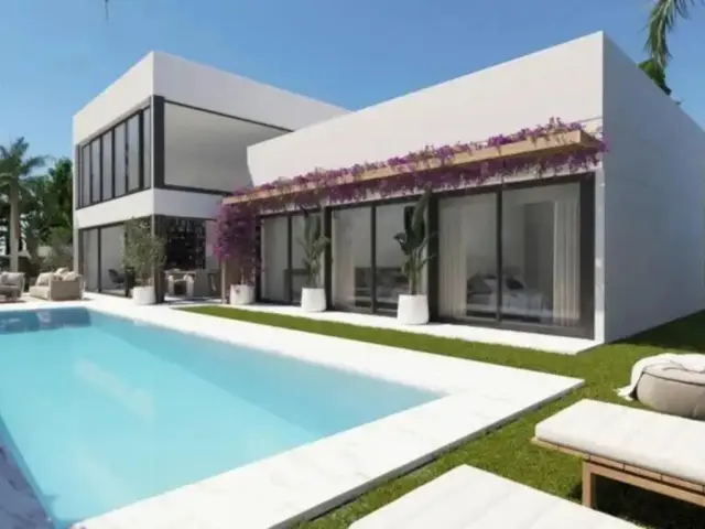 Chalet on Calle Villa Borghese, 1