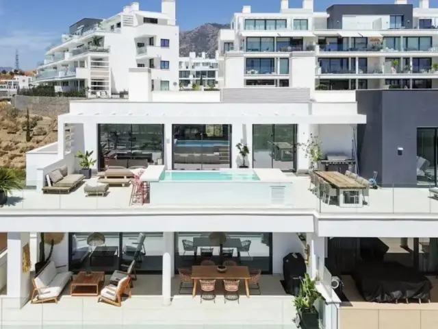 Penthouse on Doctor García Verdugo Street