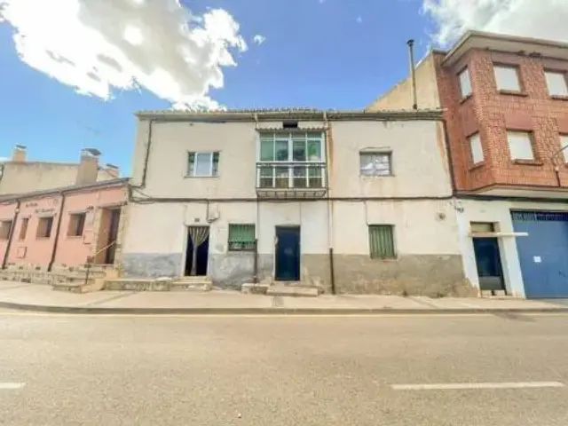 Casa adosada en Osma