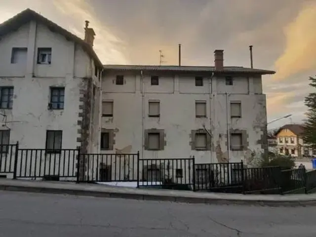 Piso en calle calle Arsenio Brachott, 32