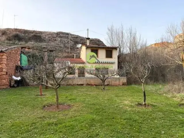 Casa rústica en Ligos