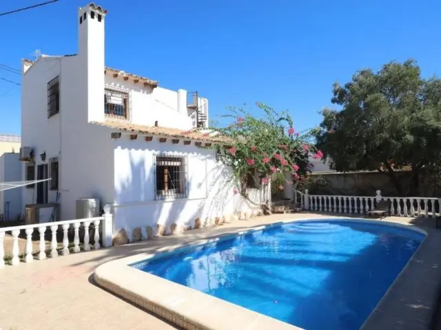 Casa en Cabo Roig-La Zenia-La Regia