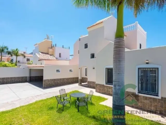 Villa in Adeje
