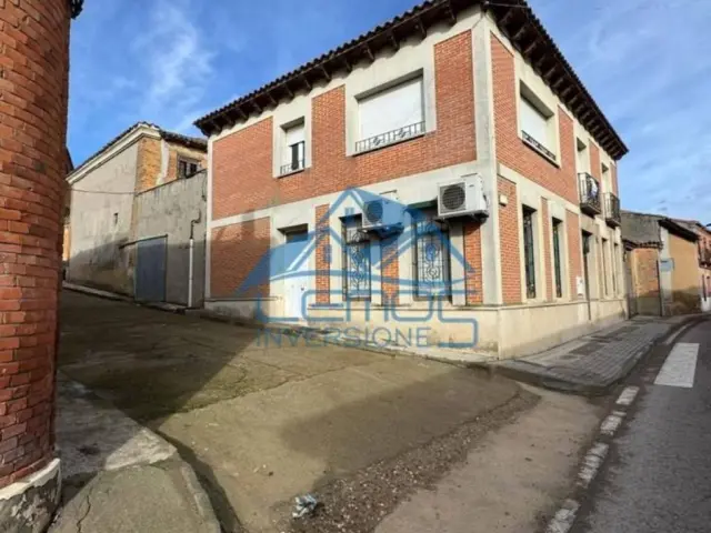 Rustic house in Becilla de Valderaduey
