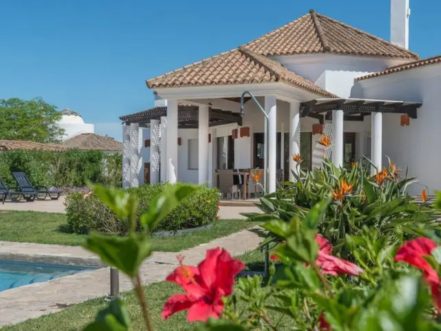 House at 11 Las Alondras Street photo 32