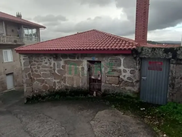 Casa rústica en A Lagoa