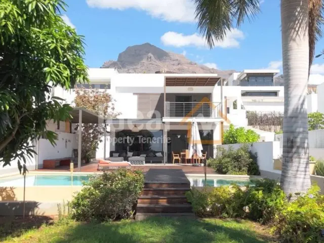 Villa in Costa Adeje