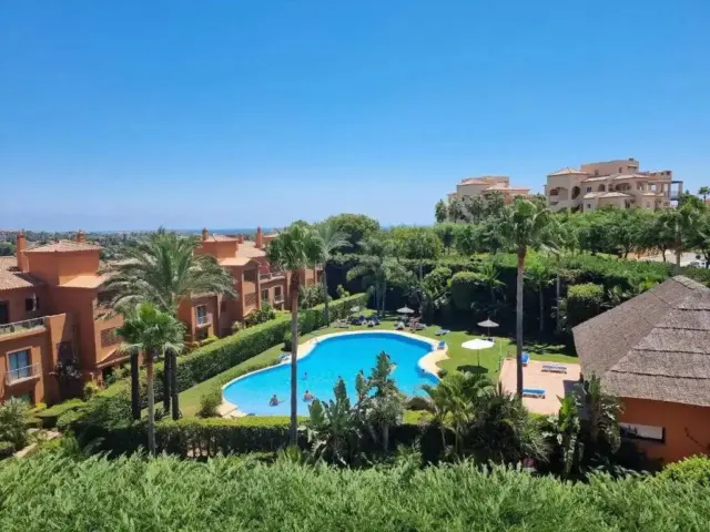 Apartment on Pico Alcazaba Street