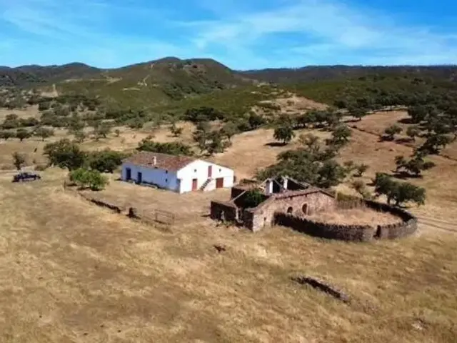 Rustic property in Aracena