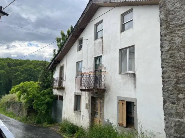 Casa en A Casanova (As Somozas)