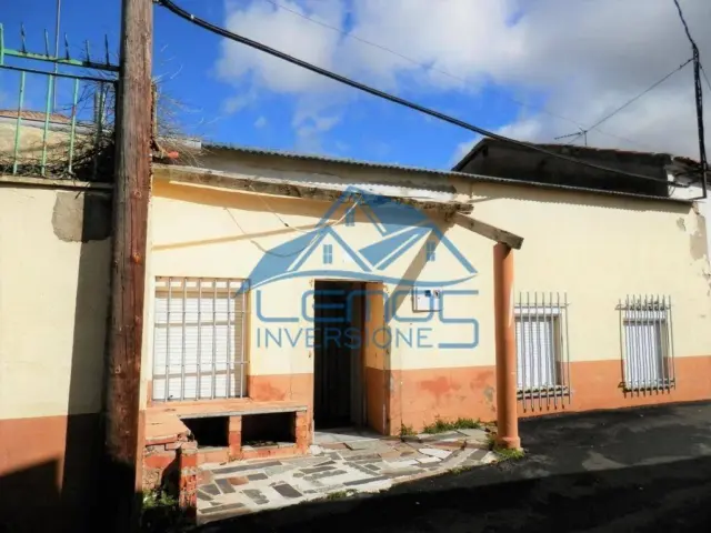 Chalet en El Cubo de La Tierra del Vino