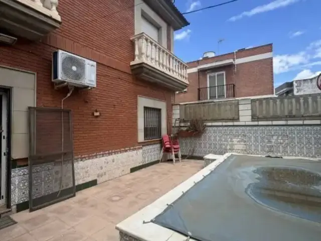 Chalet in Linares photo 30