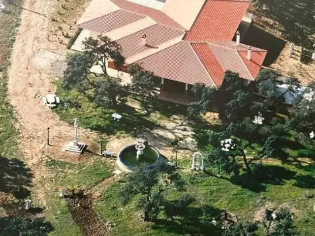 Rustic House in El Castillo de Las Guardas