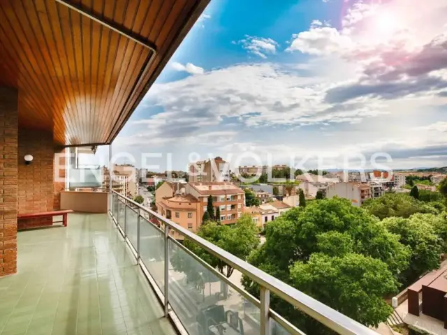 Piso en Figueres photo 26