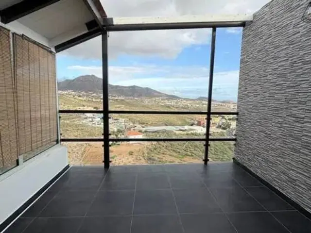 Penthouse on Calle Coroma photo 2