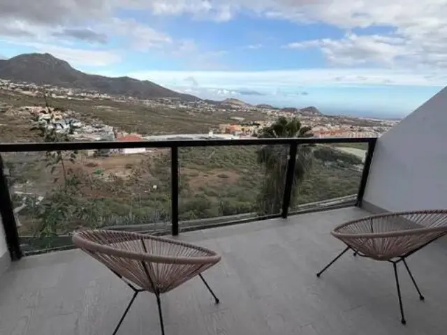 Flat on Calle Coroma photo 2