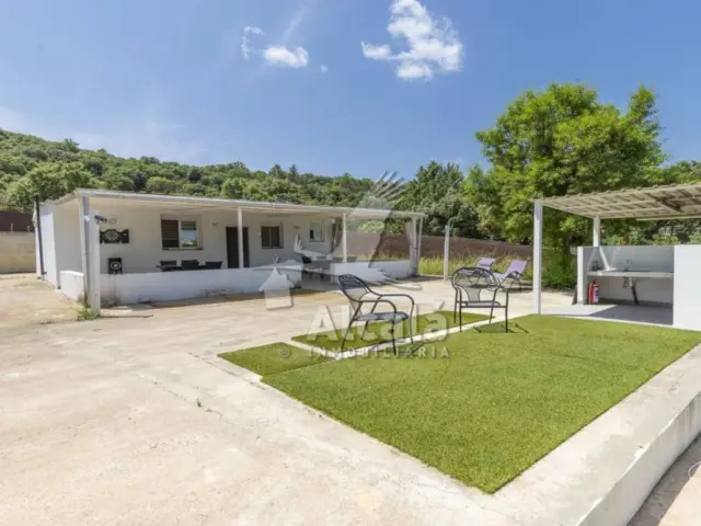 House in Hontoba