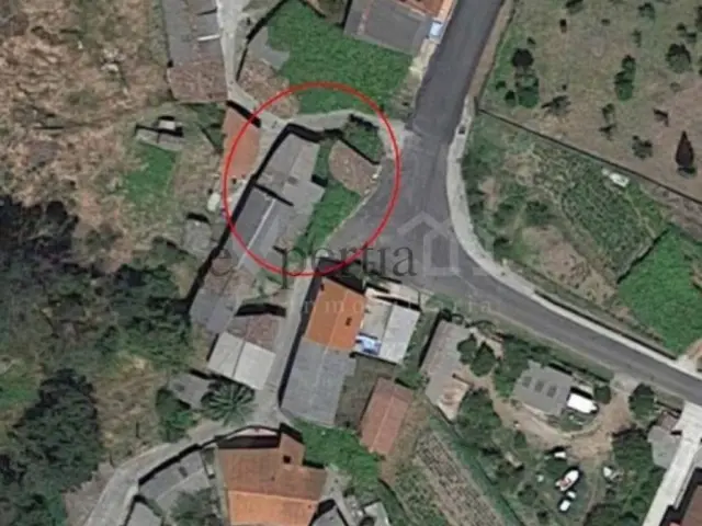 Rustic house in A Igrexa (Dodro)