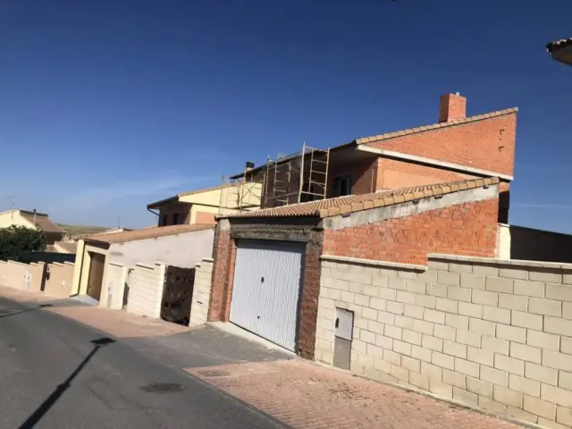 Chalet en Bernuy de Porreros