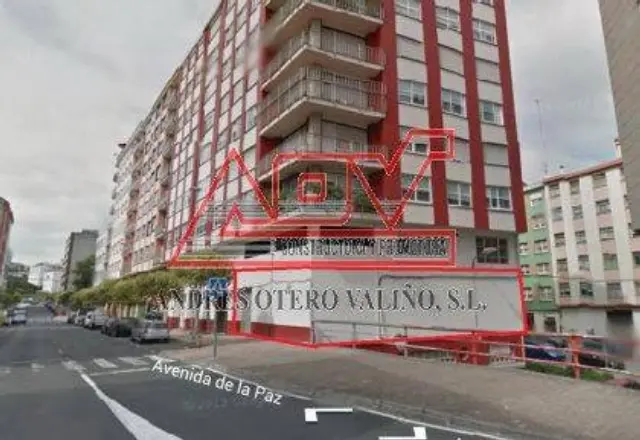 Local comercial en venta en Porta Nova - Mehr