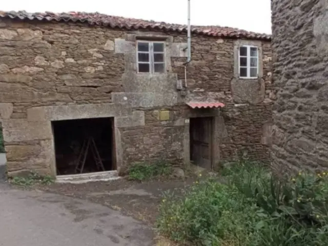 House on Gondoriz Grande Street, No. 9