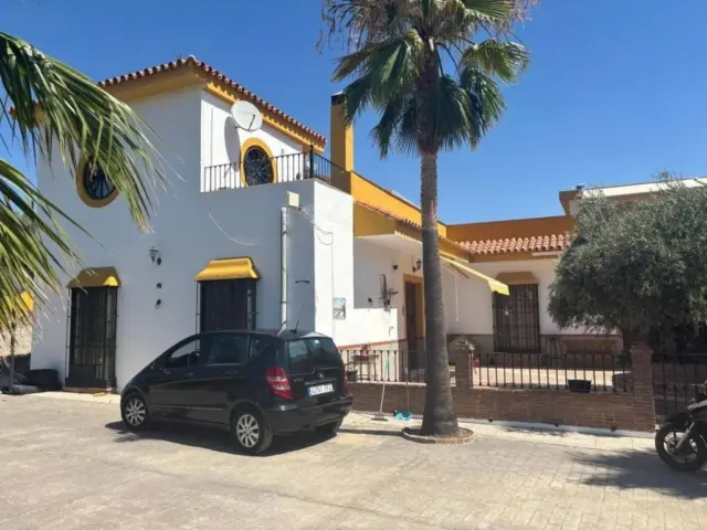 Rustic property in Coín