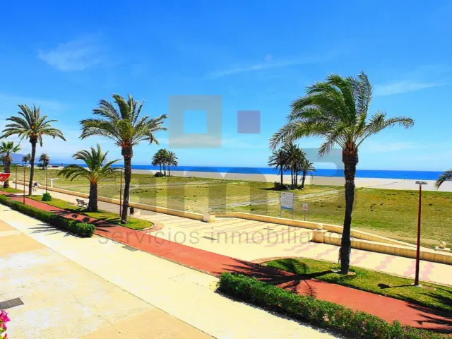 Apartamento en Las Marinas-Bolaga photo 17