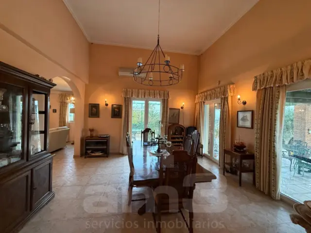 Chalet in Casco Urbano photo 6