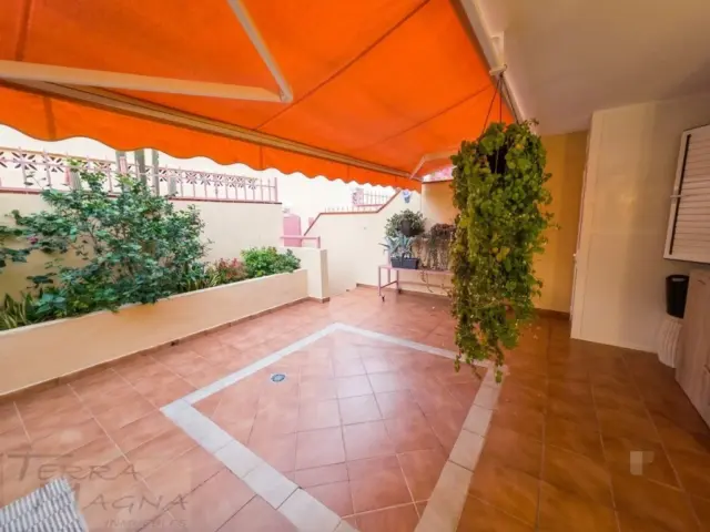 Townhouse on Calle de la Botavara, 12 photo 2