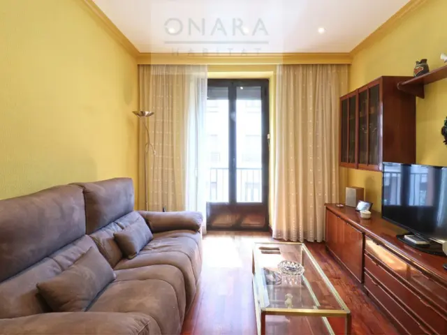 Apartment in Gros photo 8