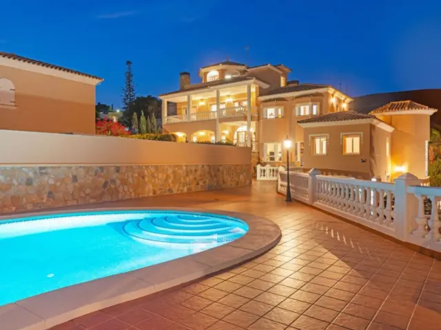 Casa en calle de Italia, 3