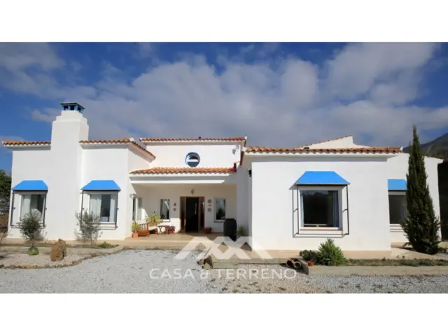 Chalet in Canillas de Aceituno photo 2