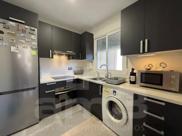 Penthouse in the Town Centre photo 2
