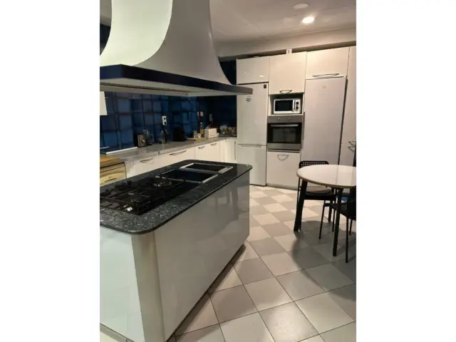 Apartment in Ciutat Vella photo 3