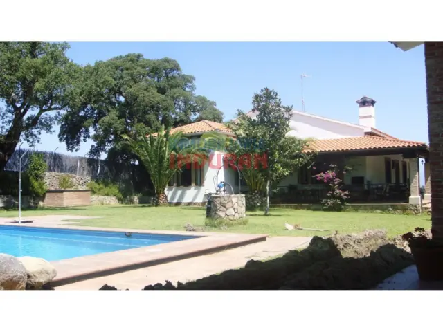 Finca rústica en calle