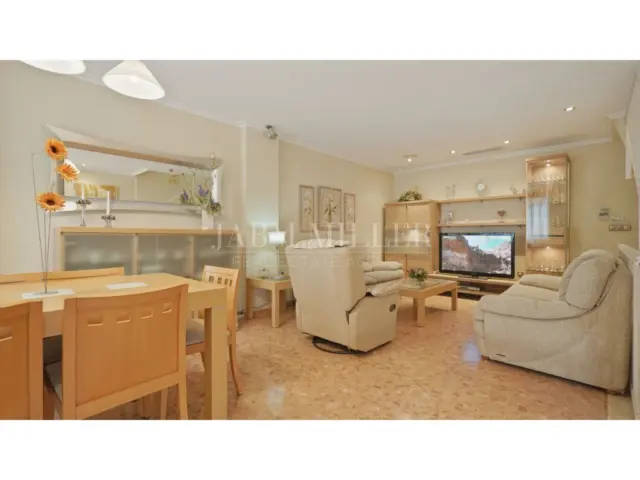 House in Ciutat Esportiva photo 4